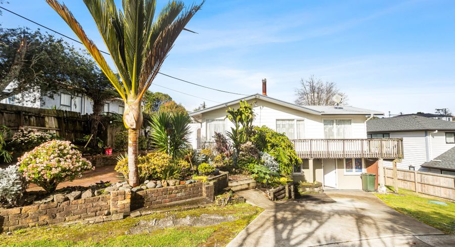  at 113 View Road, Sunnyvale, Waitakere City, Auckland