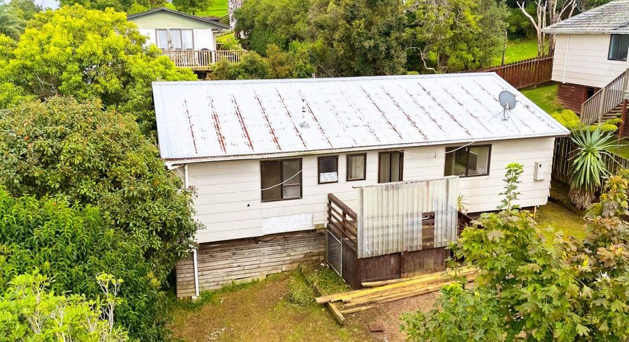  at 2/18 Elizabeth Drive, West Harbour, Waitakere City, Auckland