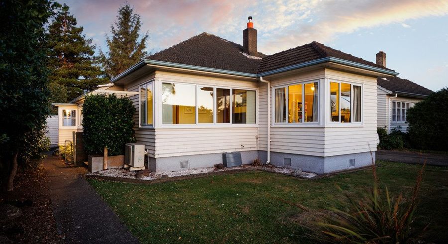  at 43 Ihle Street, Terrace End, Palmerston North