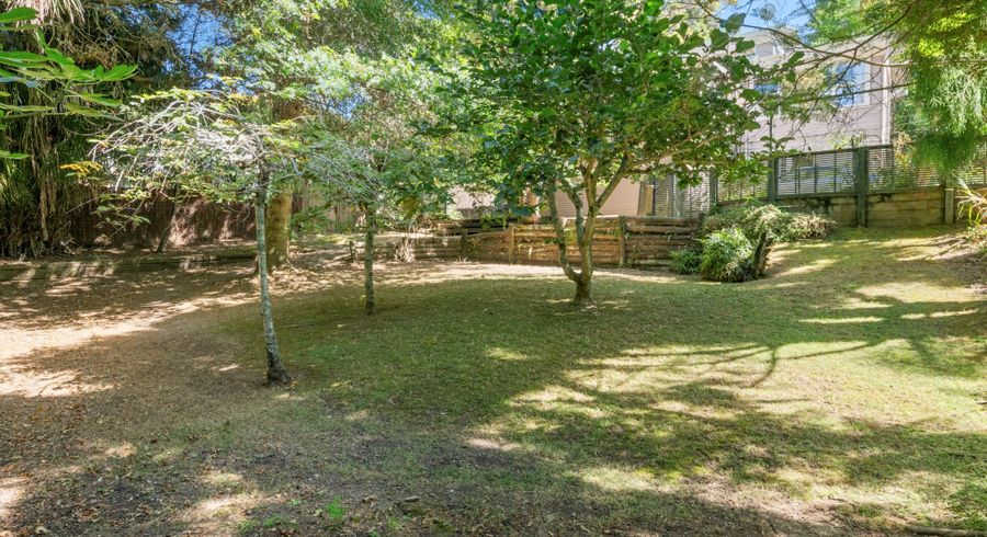  at 186 Onewa Road, Birkenhead, Auckland