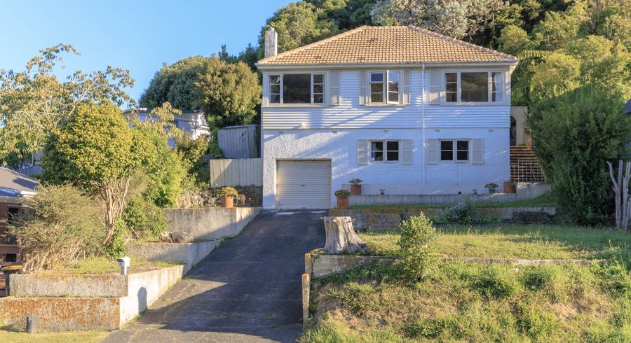  at 92 Newlands Road, Newlands, Wellington