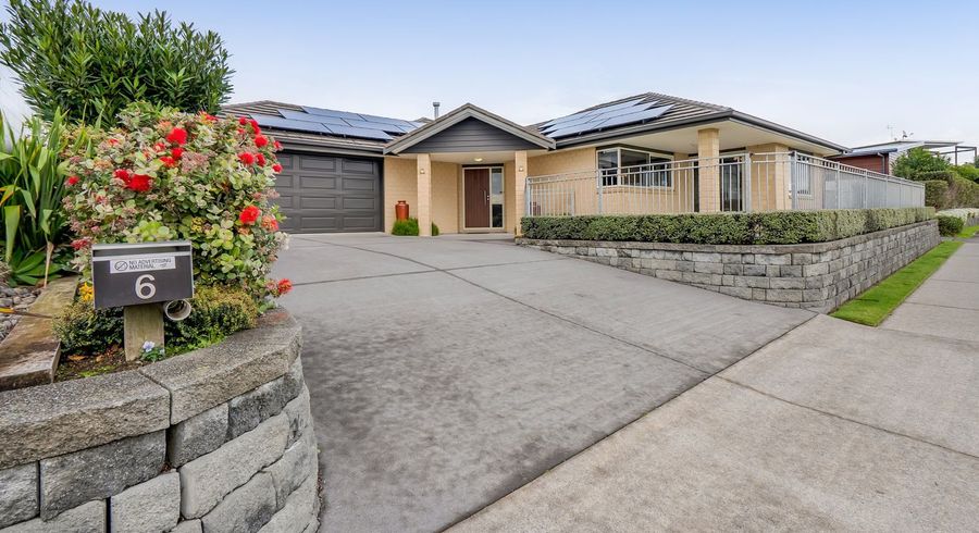  at 6 Saint Andrews Parkway, Waiwhakaiho, New Plymouth, Taranaki