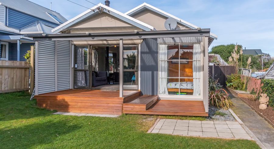  at 9 Bellamy Avenue, New Brighton, Christchurch