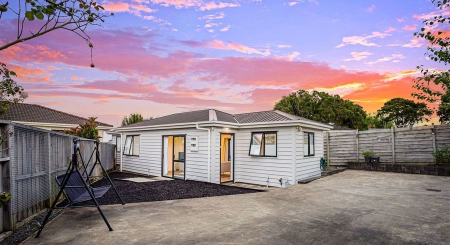  at 30B Doone Place, Massey, Auckland