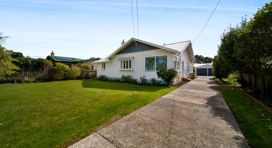  at 12 Selwyn Crescent, College Estate, Whanganui