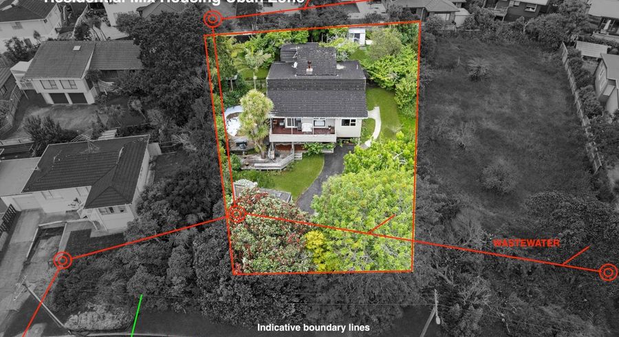  at 8 Philson Terrace, Browns Bay, North Shore City, Auckland