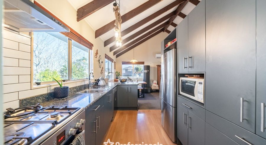  at 60 Larchmont Grove, Totara Park, Upper Hutt, Wellington