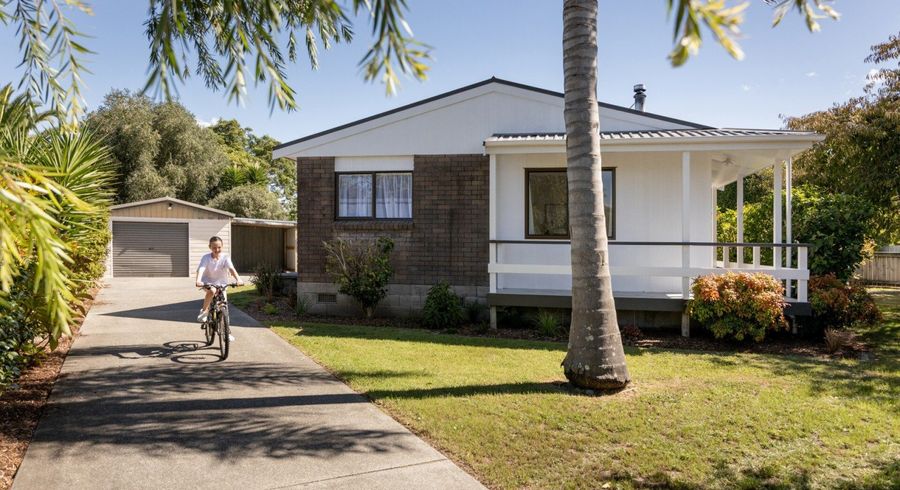  at 2 Novelle Grove, Papamoa Beach, Papamoa
