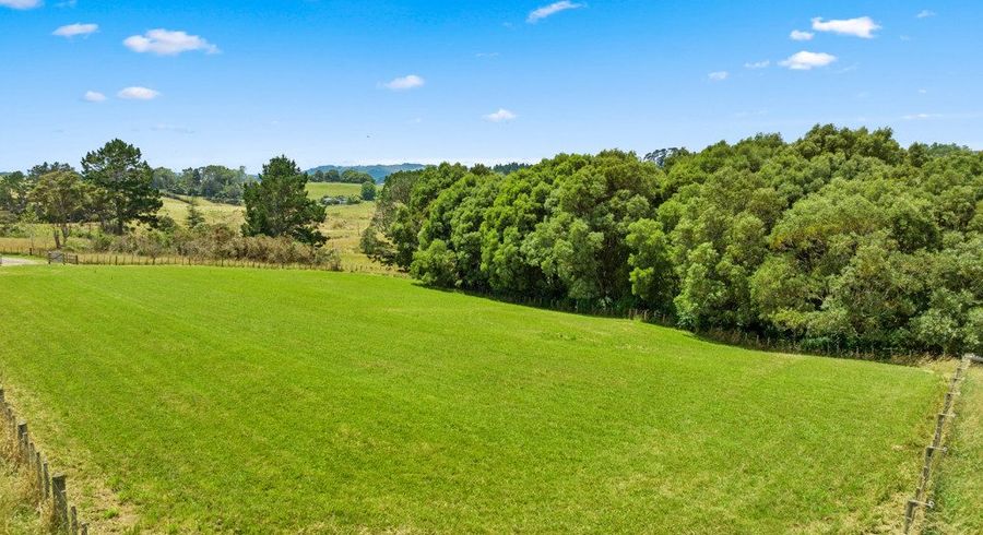  at 74E Broken Bridge Road, Hunua, Franklin, Auckland