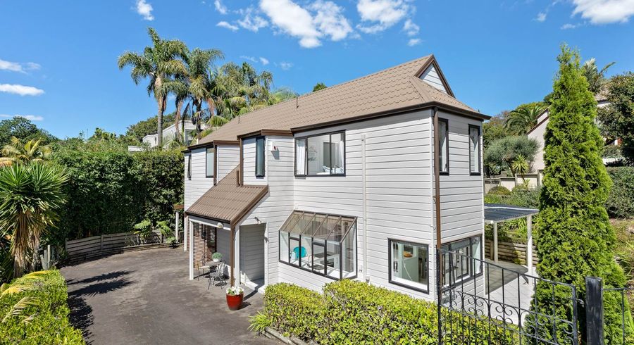  at 2/15 Hawera Road, Kohimarama, Auckland