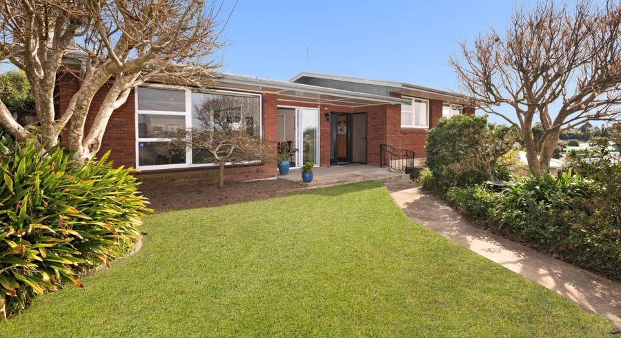  at 15 Lloyd Street, Parkvale, Tauranga, Bay Of Plenty