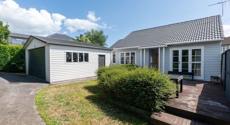  at 44 Apirana Avenue, Glen Innes, Auckland