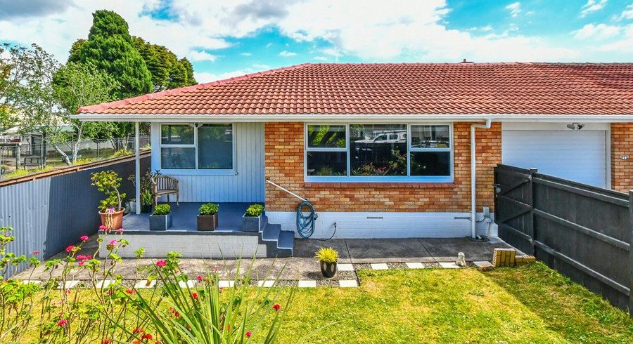  at 2/49 Wilmay Avenue, Papatoetoe, Manukau City, Auckland