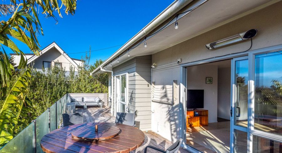  at 20 Wellington Road, Surfdale, Waiheke Island, Auckland