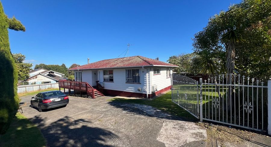  at 50 Ferndown Avenue, Papatoetoe, Auckland