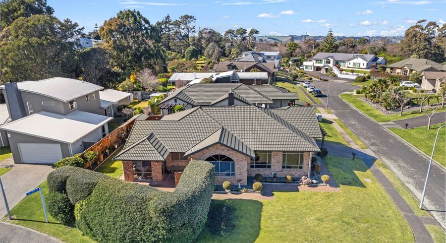  at 1 Suffolk Drive, Otamatea, Whanganui, Manawatu / Whanganui