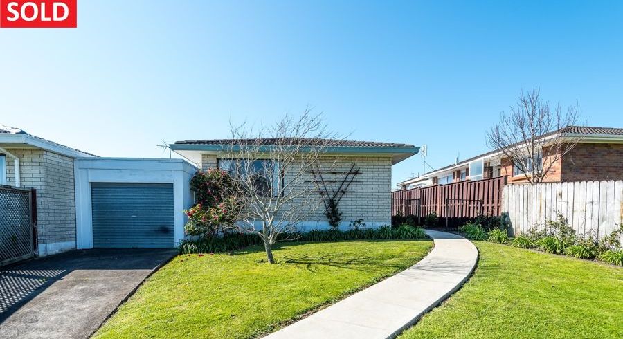 at 3/11 Cromdale Avenue, Highland Park, Auckland