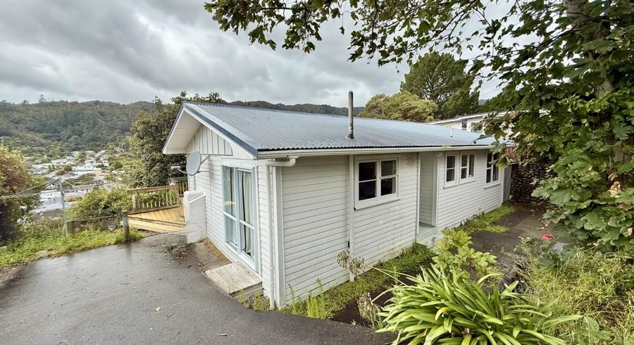  at 17 Amundsen Grove, Stokes Valley, Lower Hutt, Wellington