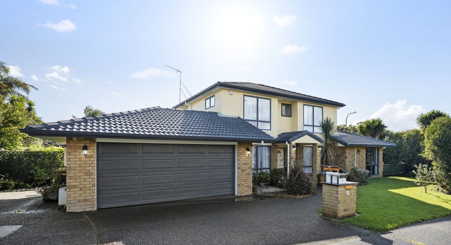  at 1 Highfields Terrace, Henderson, Waitakere City, Auckland