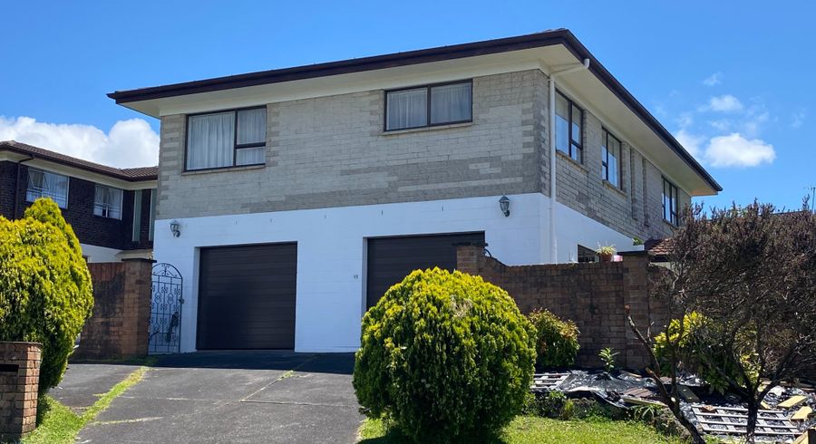  at 11 Darlington Place, Glendene, Waitakere City, Auckland