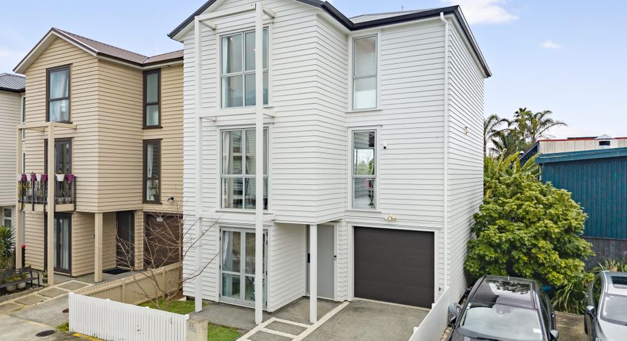  at 23 Nephrite Lane, Henderson, Waitakere City, Auckland