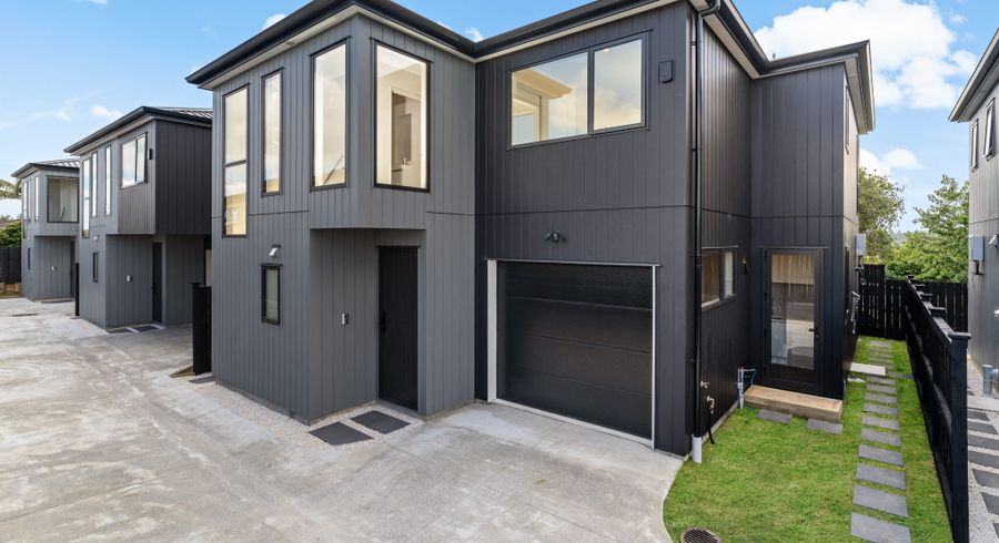  at 78C  Seaview Road, Glenfield, North Shore City, Auckland