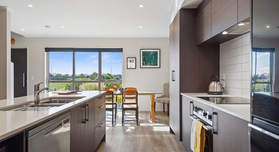 at 8 William Dawson Crescent, Wigram, Christchurch City, Canterbury