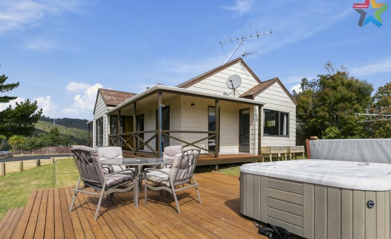  at 136 Holborn Drive, Stokes Valley, Lower Hutt