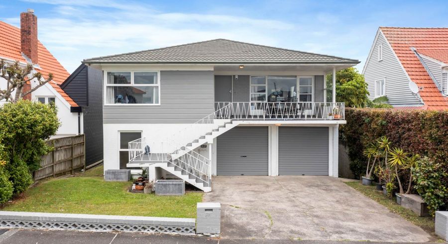  at 2A Tuhaere Street, Orakei, Auckland