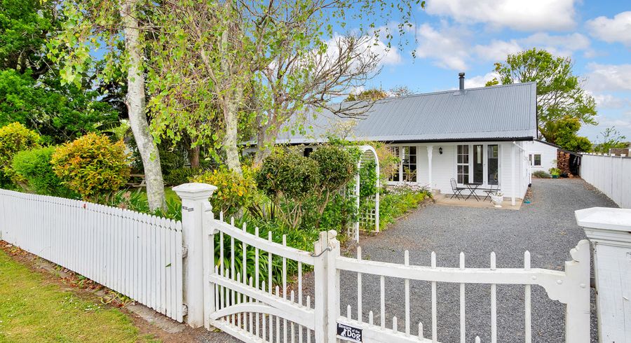  at 31 Mcrobbie Road, Papakura