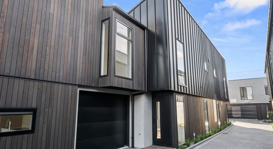  at 2/9 Innes Road, St. Albans, Christchurch City, Canterbury