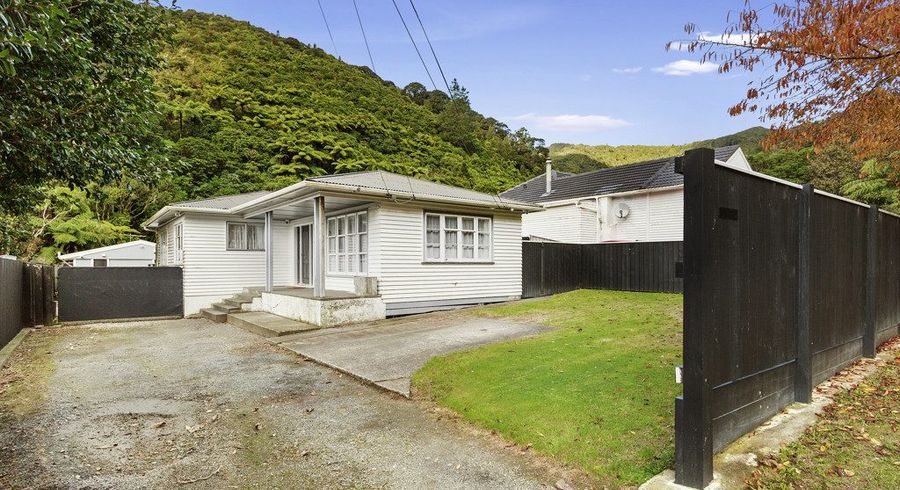 at 63 Sunny Grove, Wainuiomata, Lower Hutt, Wellington