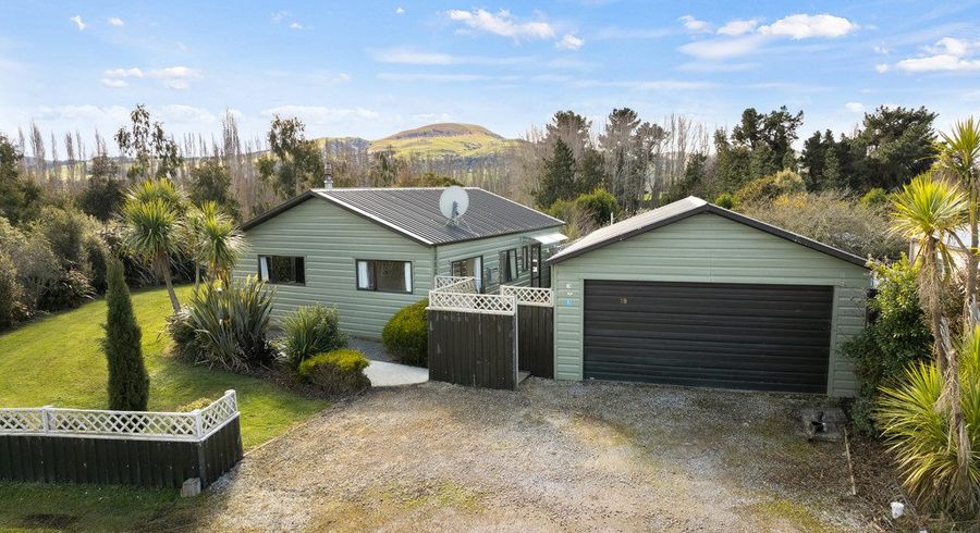  at 19 Kennard Crescent, Karitane, Waikouaiti
