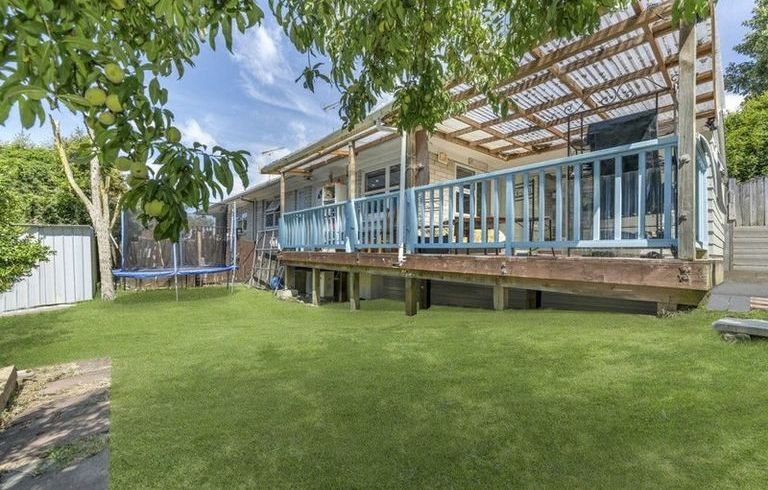  at 2/55 Ennis Avenue, Pakuranga Heights, Manukau City, Auckland