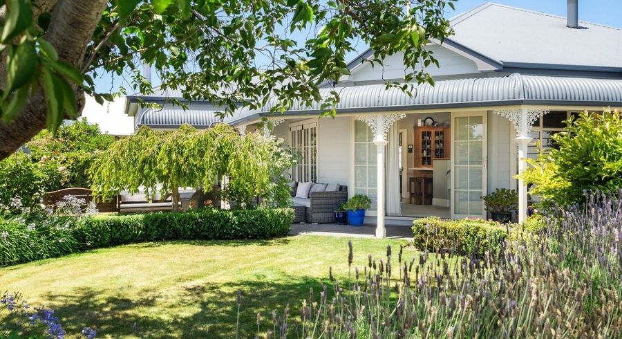  at 15 Ross Place, Greenmeadows, Napier
