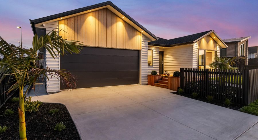  at 50 Tipu Crescent, Milldale, Rodney, Auckland