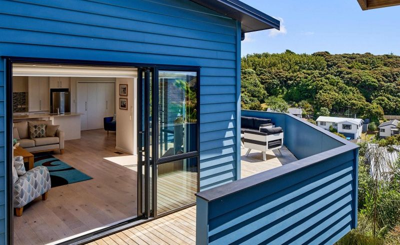  at 102 Navigation Drive, Whitby, Porirua
