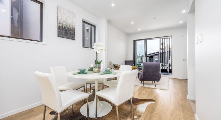  at 4/54 Taharoto Road, Takapuna, North Shore City, Auckland