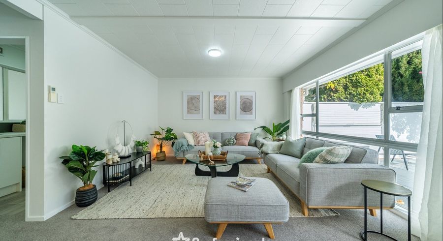  at 8b Wai-iti Crescent, Woburn, Lower Hutt, Wellington