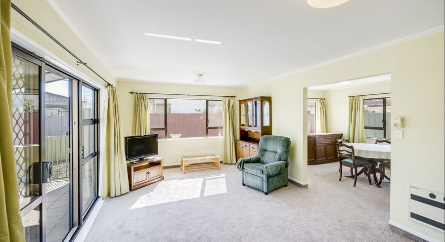  at 2/52 Avondale Road, Taradale, Napier, Hawke's Bay
