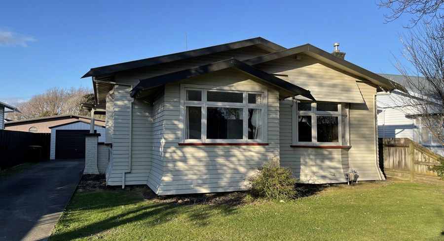  at 11 Milverton Avenue, Hokowhitu, Palmerston North, Manawatu / Whanganui