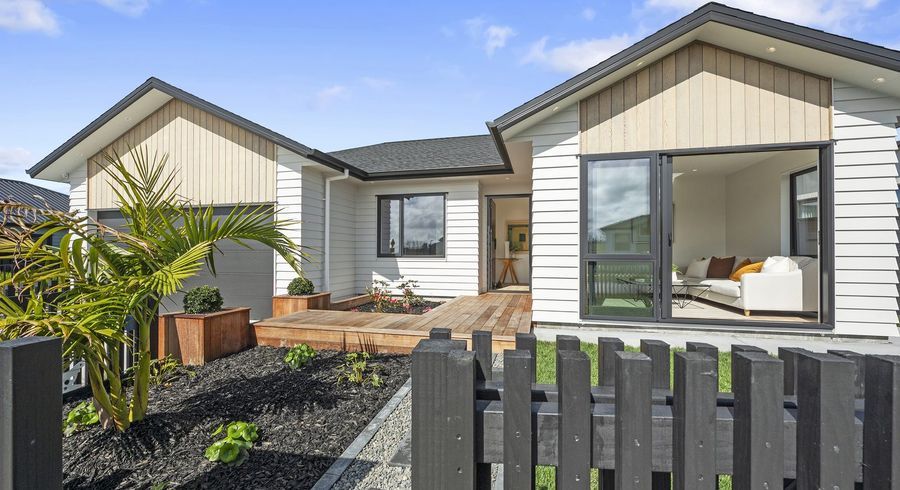  at 50 Tipu Crescent, Milldale, Rodney, Auckland