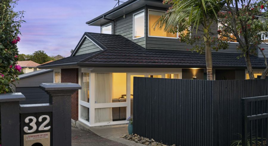  at 32 Mirrabooka Avenue, Botany Downs, Manukau City, Auckland