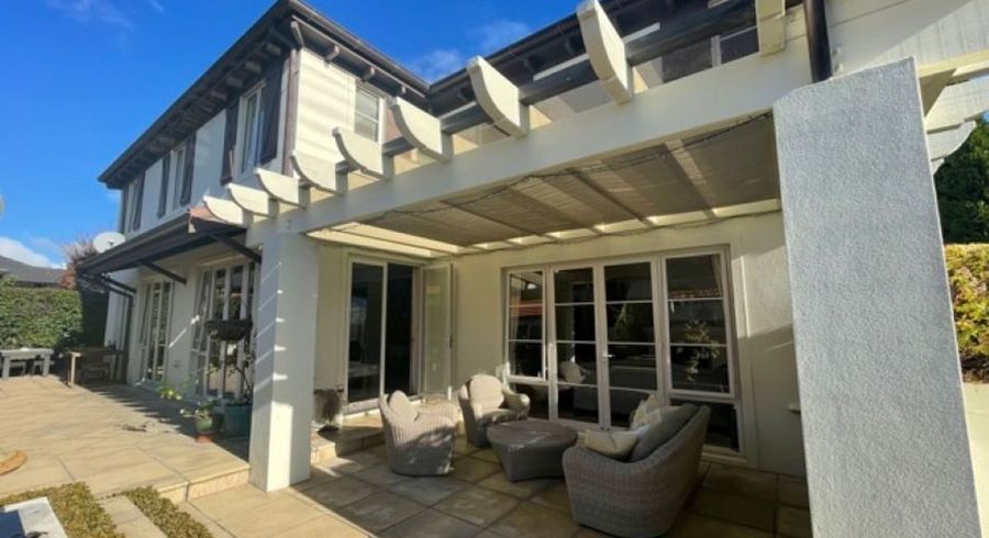  at 11 Fairfield Lane, East Tamaki Heights, Manukau City, Auckland
