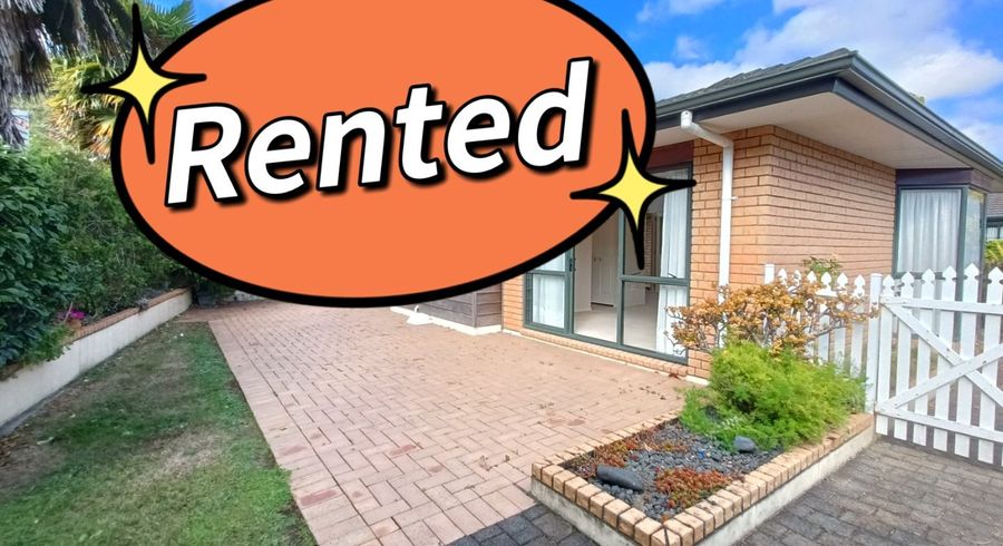  at 70 Bob Charles Drive, Golflands, Auckland