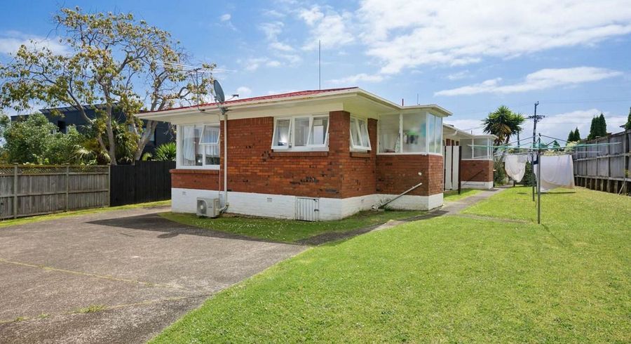  at 3/10 Hororata Road, Hauraki, North Shore City, Auckland