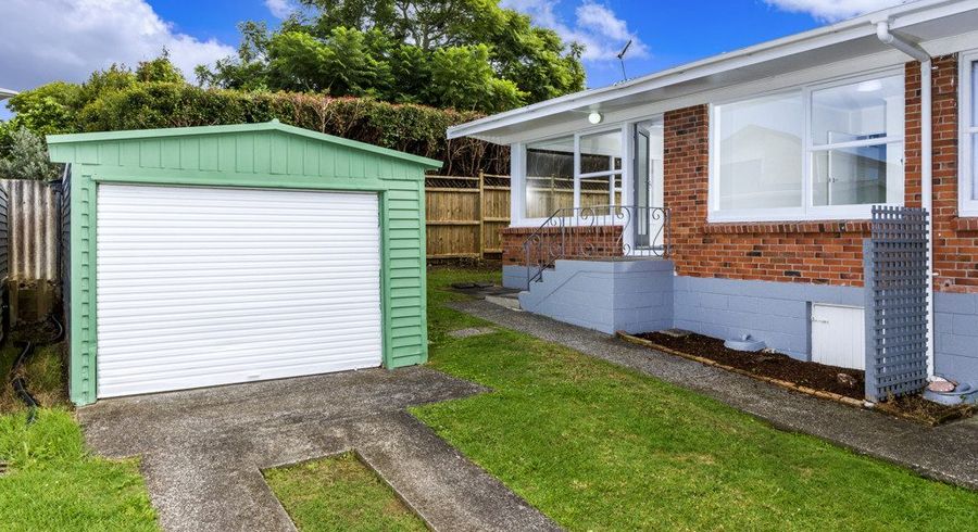  at 4/11 Evelyn Place, Hillcrest, North Shore City, Auckland