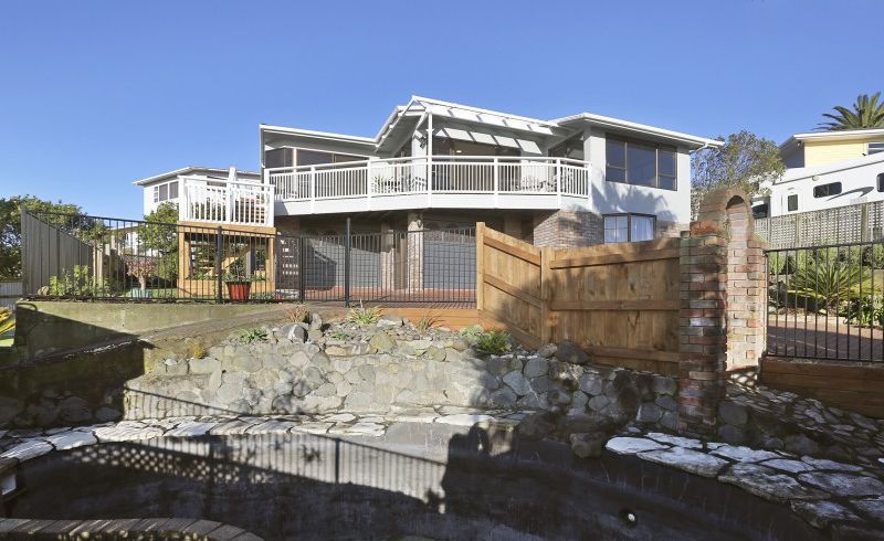  at 4 Catherine Crescent, Moturoa, New Plymouth