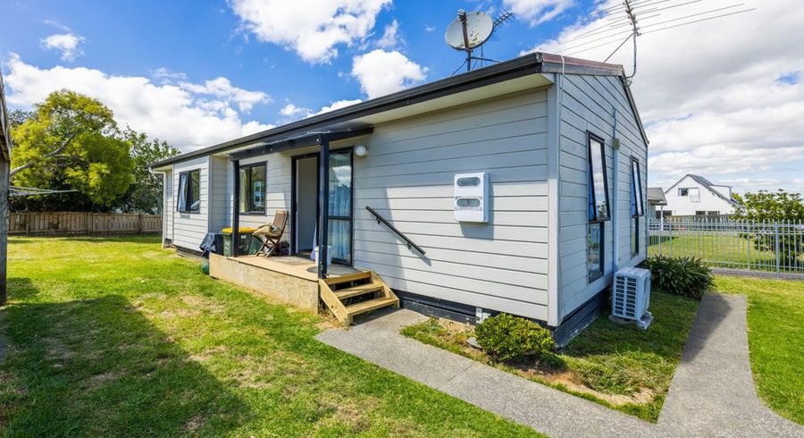  at 18 Solveig Place, Randwick Park, Manukau City, Auckland