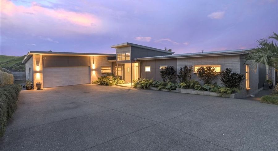  at 34 Holcombrooke Lane, Welcome Bay, Tauranga, Bay Of Plenty